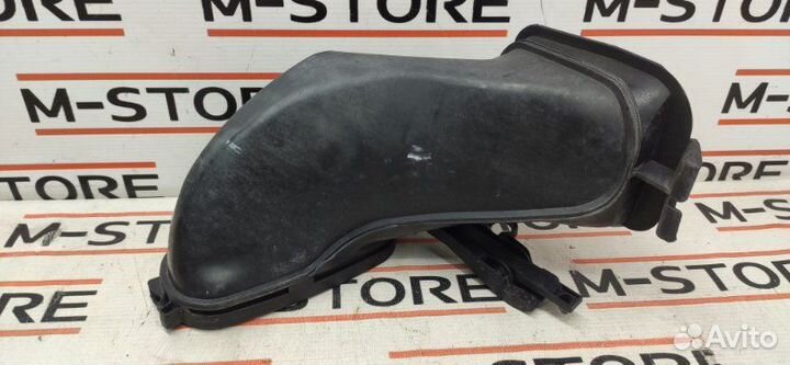 Воздухозаборник передний правый Bmw 7-Series E65