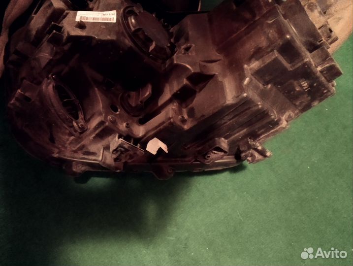 Фара передняя правая hyundai H1 Starex 2019