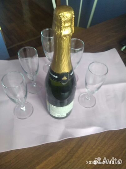 Бокалы для шампанского