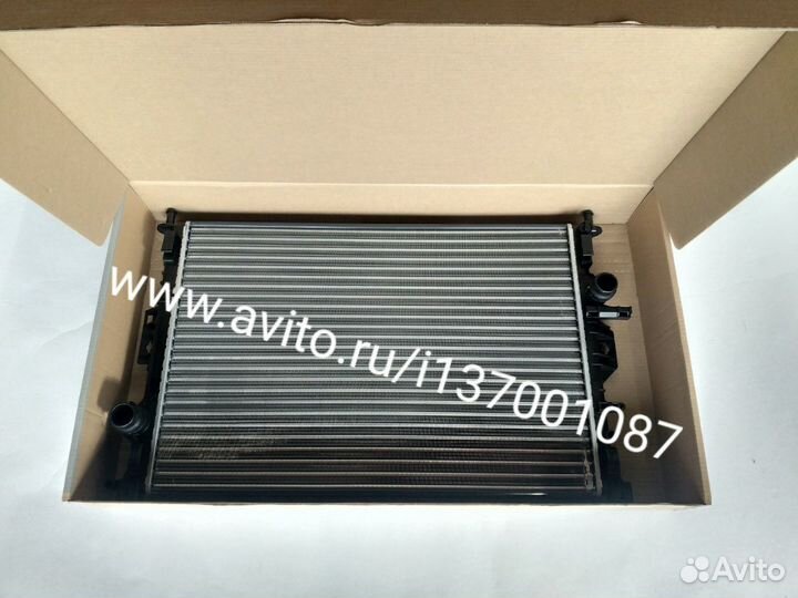 Радиатор Volvo XC60 S60 XC70 Mondeo новый