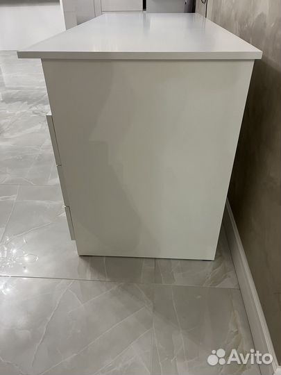 Компьютерный стол новый