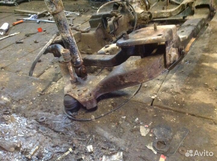 Рычаг нижний L R ZX Admiral Адмирал