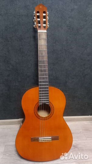 Акустическая гитара yamaha c40 с чехлом