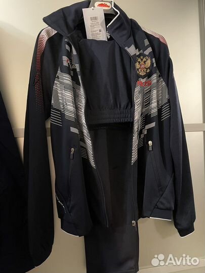 Новый спортивный костюм, Forward,оригинал