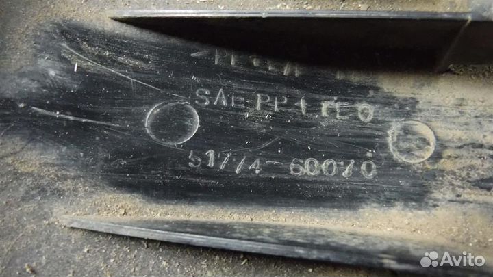 Кронштейн подножки Lexus GX 470 2002-2009