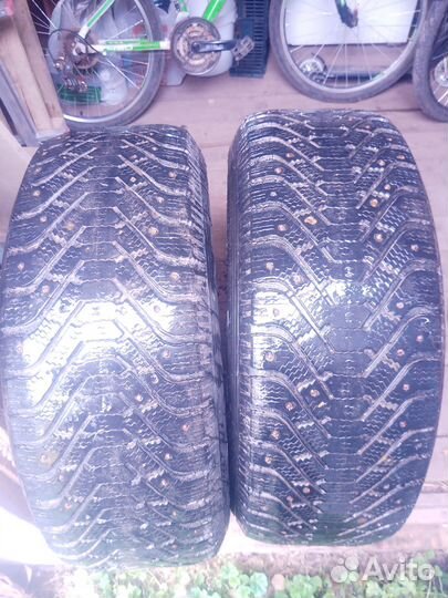 Goodyear UltraGrip 500 255/65 R16