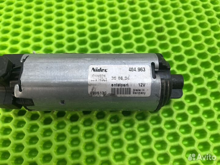 Моторчик регулировки сиденья передний левый L