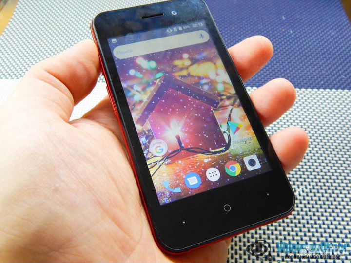 DIGMA HIT Q401 3G, 8 ГБ