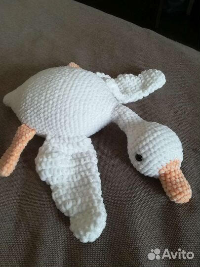 Гусь обнимусь вязаные