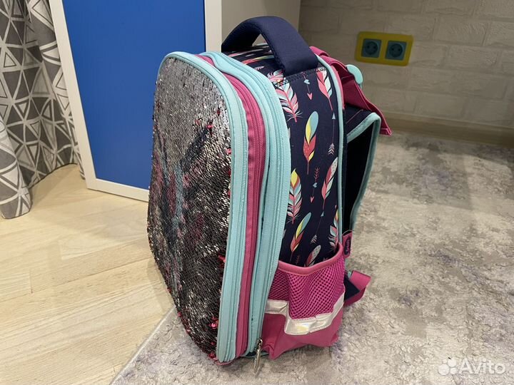 Рюкзак школьный для девочки 1-4 класс erhaft