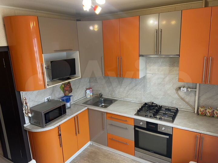 2-к. квартира, 51,2 м², 4/9 эт.