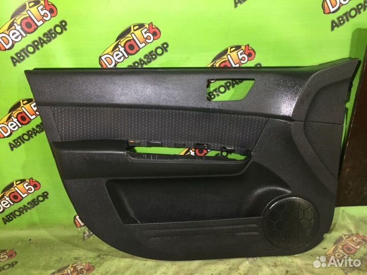 Обшивка двери передняя левая Hyundai Getz 1