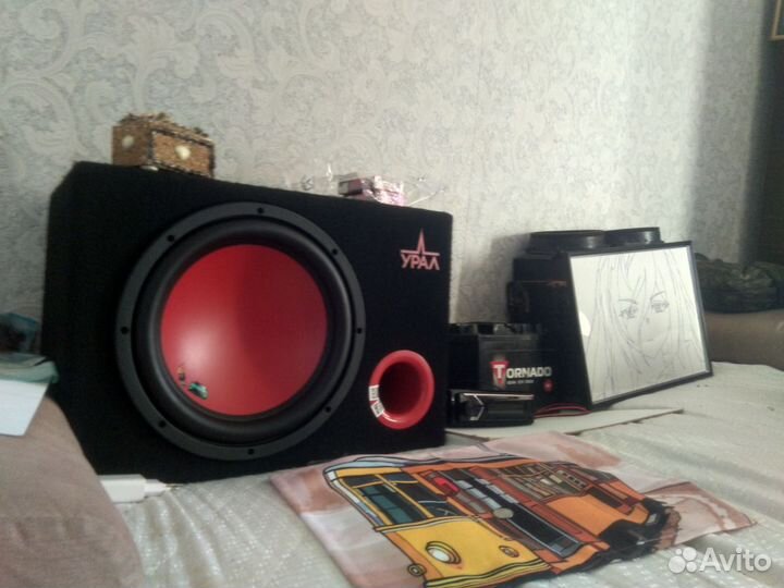 Активный сабвуфер 12 Урал чёрный ураган