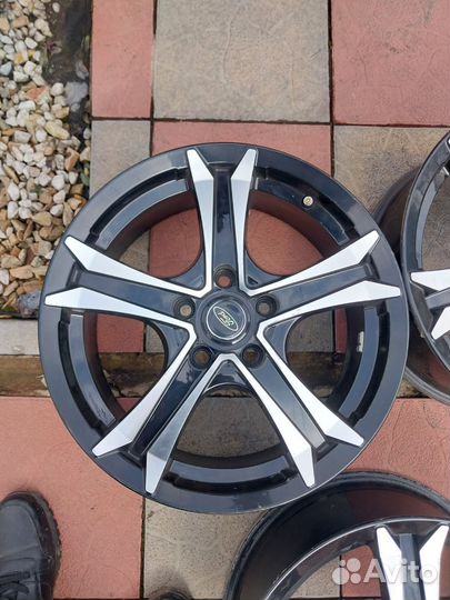 Диски на ford focus r16