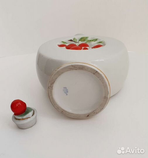 Куманец. Штоф. Графин. Вишня. лфз. Фафор СССР