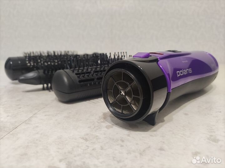 Фен-щетка Polaris PHS 1203i