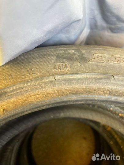 Pirelli P Zero 235/40 R18