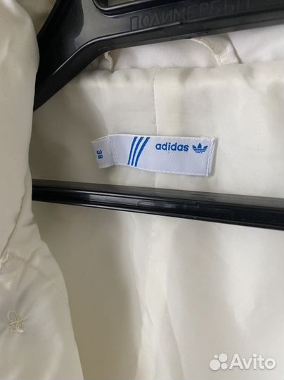 Плащ adidas
