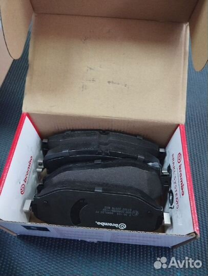 Колодки тормозные перед mercedes C-class W205 14-1