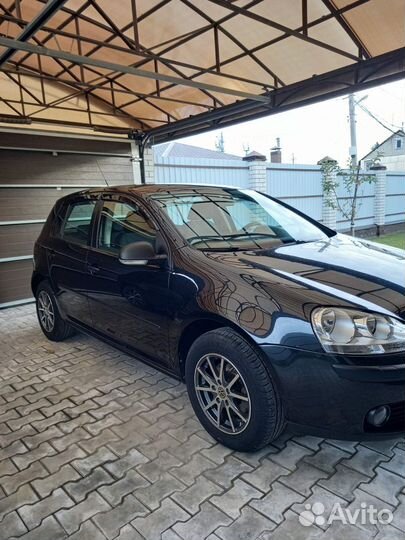 Volkswagen Golf 1.6 AT, 2008, 50 800 км