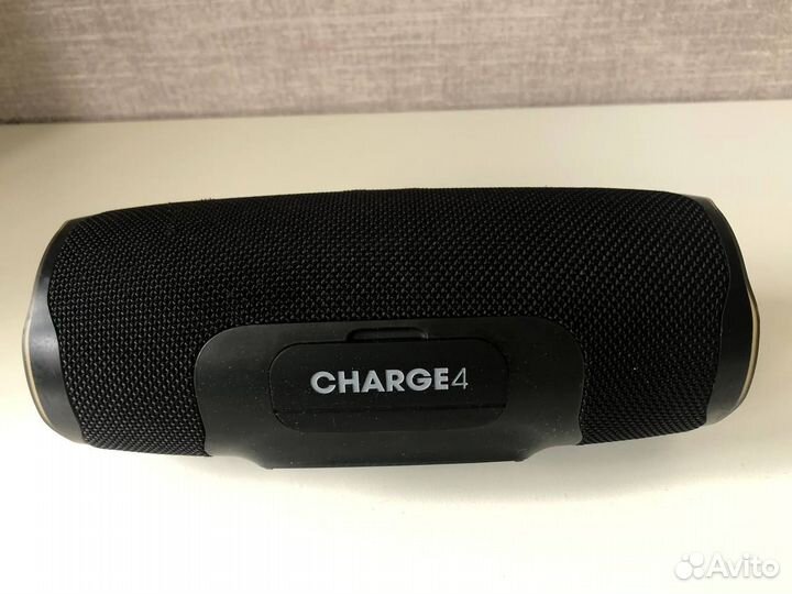 Колонка JBL Charge 4