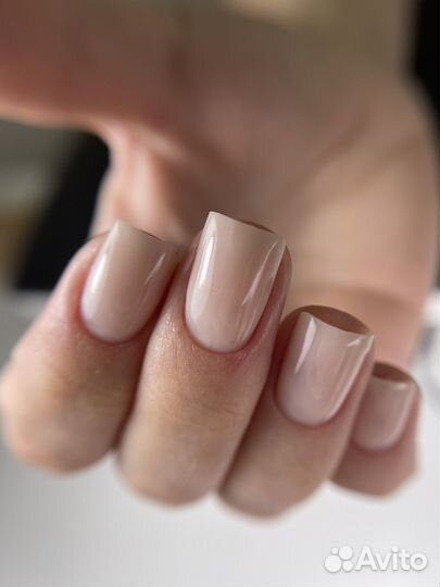 Жидкие полигели для укрепления ногтей