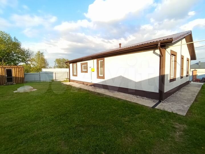 Дом 101,8 м² на участке 7,5 сот.