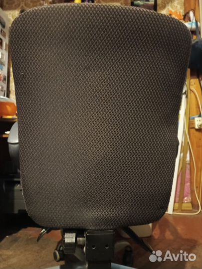 Компьютерное кресло