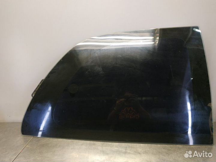 Стекло боковое (форточка) заднее правое Dodge