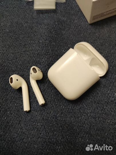 Airpods