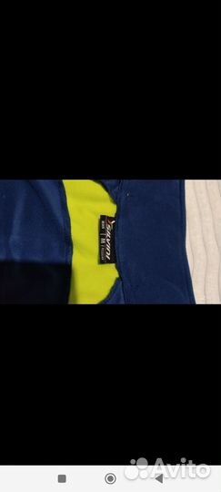 Лыжная разминочная куртка, рукава можно отстегнуть