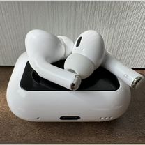 W&O 2 Tech AirPods Pro с экраном