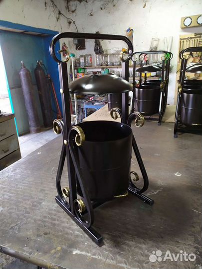 Урна пепельница