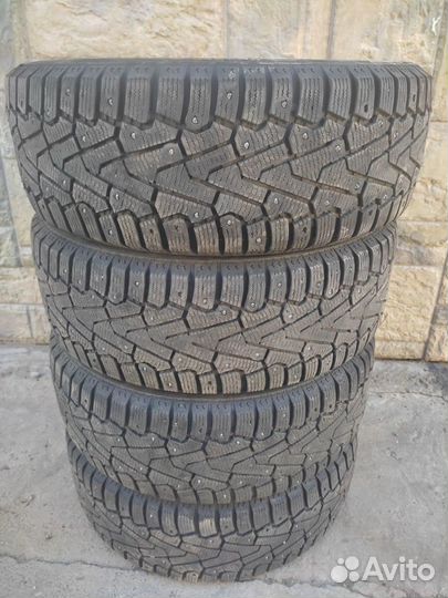 Pirelli Ice Zero 205/55 R16