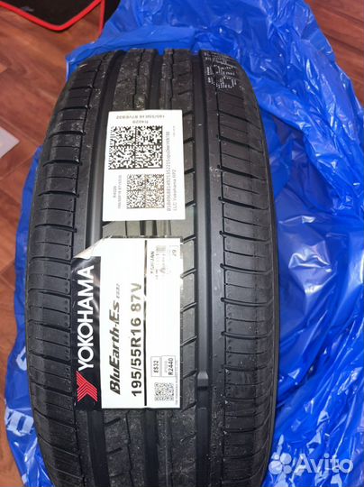 Yokohama BluEarth-ES ES32 195/55 R16