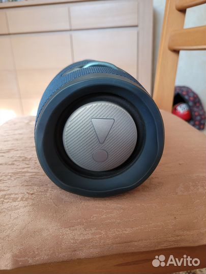 Портативная колонка jbl xtreme2