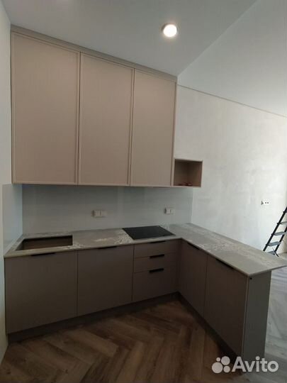 Кухонный гарнитур новый