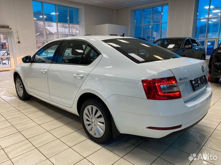 Skoda Octavia 1.6 AT, 2018, 125 000 км