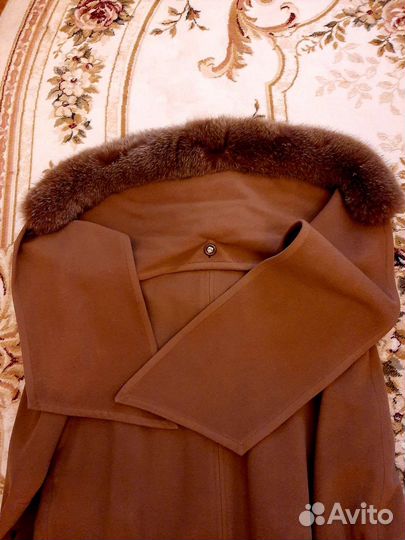 Кашемировое пальто с натуральным мехом 48-50р