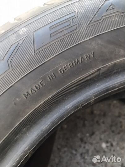 Goodyear EfficientGrip 195/60 R16