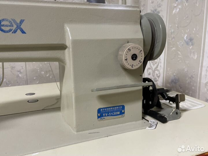 Промышленная швейная машинка