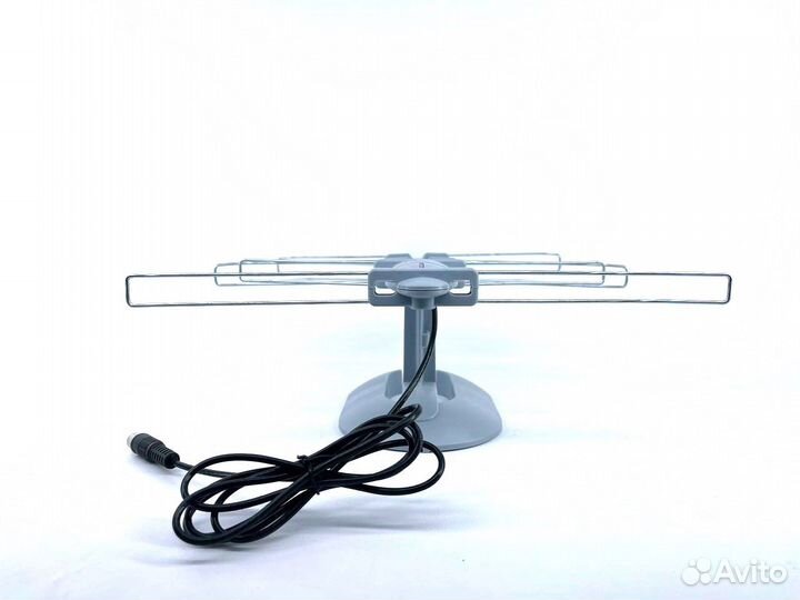 Антенна комнатная цифровая с усилителем