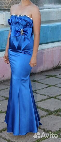 Вечернее платье