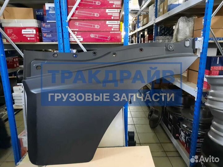 Удлинитель двери Вольво FH12 FH16 левый 20467037