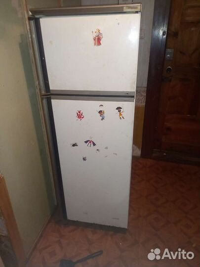 Холодильник бу