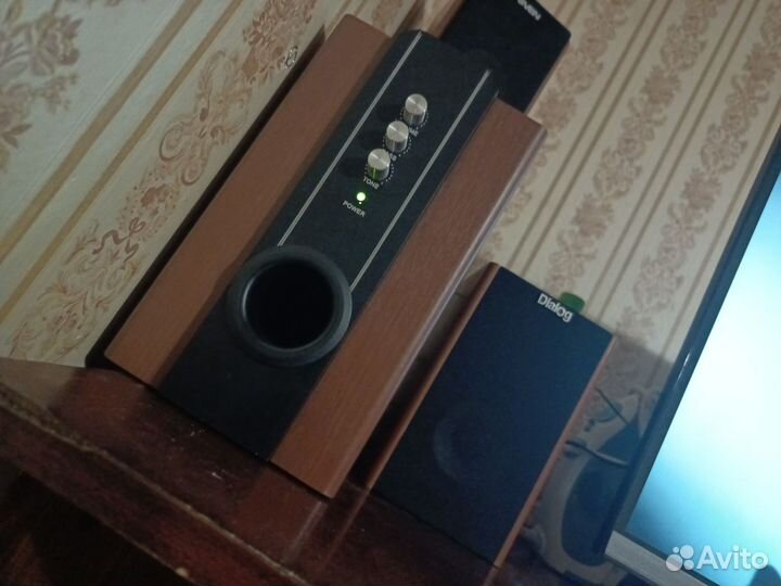 Колонки для компьютера с сабвуфером