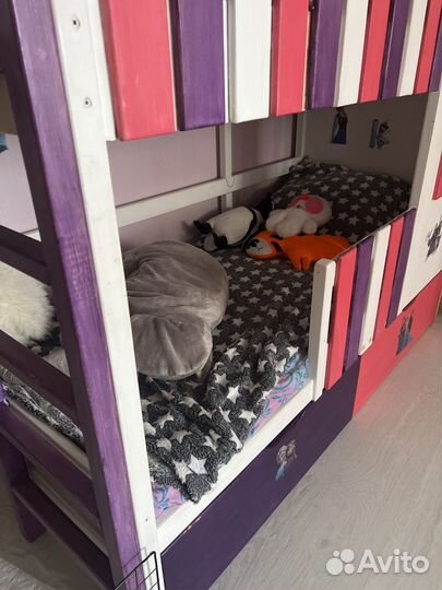 Детская кровать двухъярусная с ящ-ми и матрасами