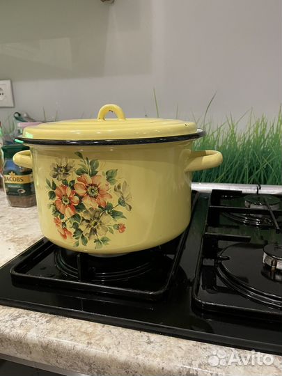Кастрюля эмалированная бу