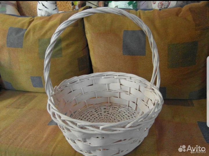 Корзина плетеная