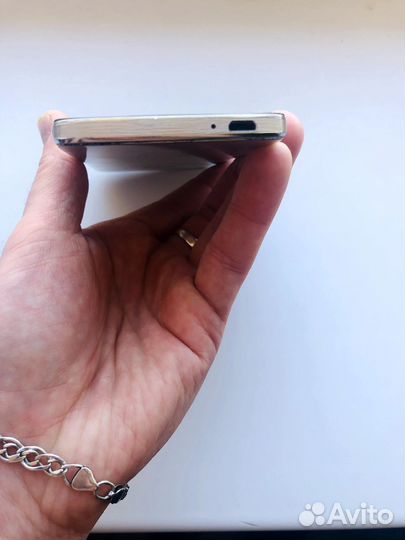 Alcatel Idol 3 (4.7), 8 ГБ